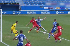 皇马三叉戟在阿隆索调教下火力全开：本泽马、莫德里奇、克罗斯默契配合揭秘