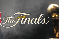 字母哥在NBA雄鹿队与希腊国家队角色分配之争